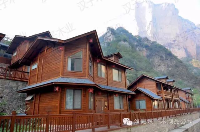 為什么歐洲人住木屋的多？